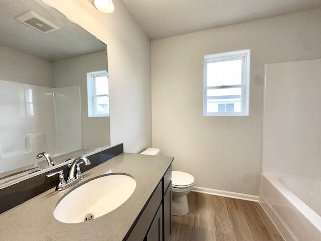 20250929224211242948000000-o