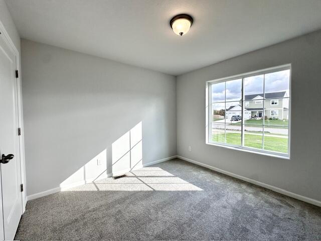 20250929224211280050000000-o